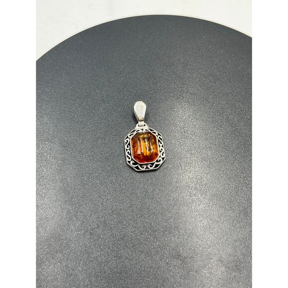 Vintage Solid Sterling Silver Natural Baltic Amber Intricate Scrollwork Pendant - Picture 9 of 9